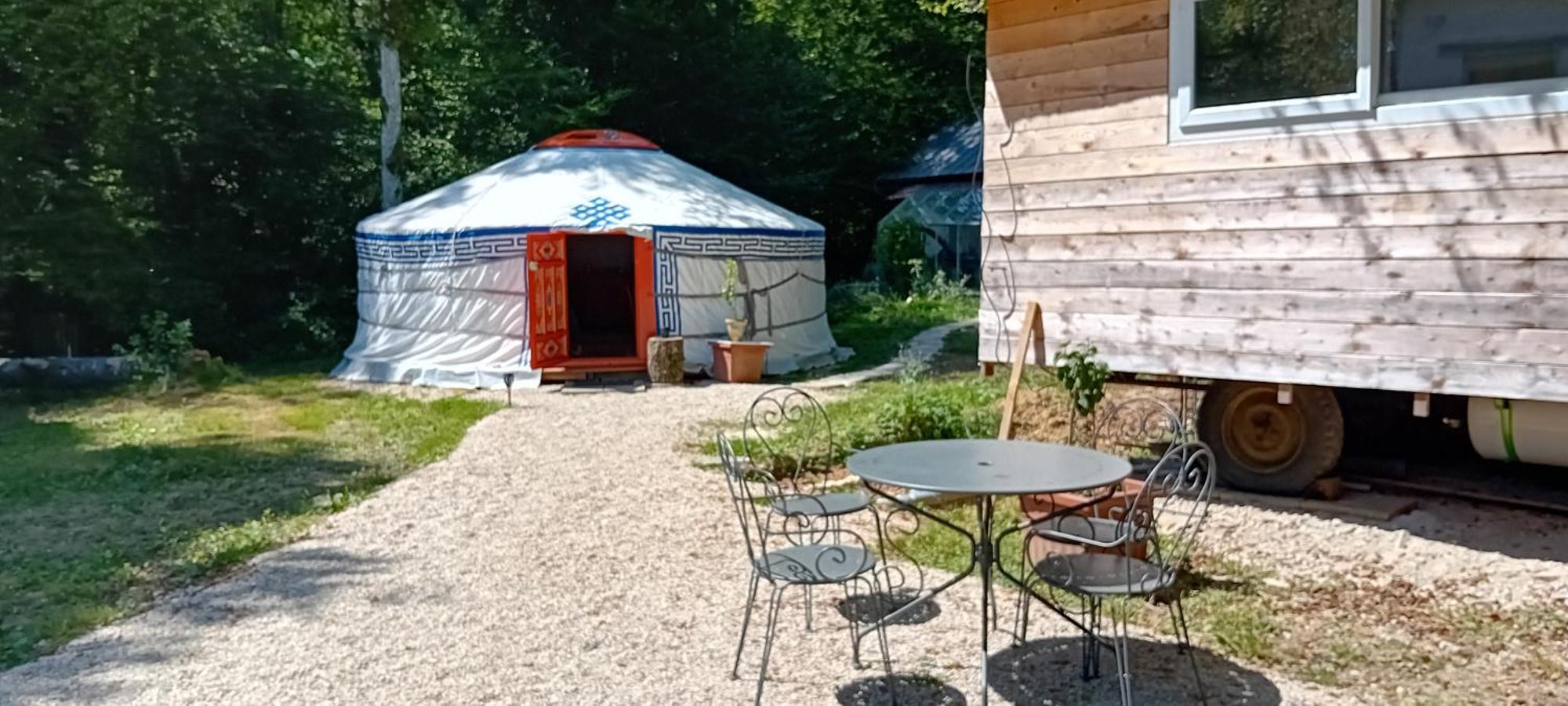 Yourte En Pleine Nature Dampierre  Extérieur photo